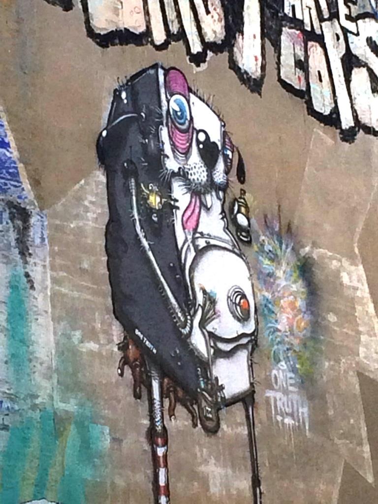 076