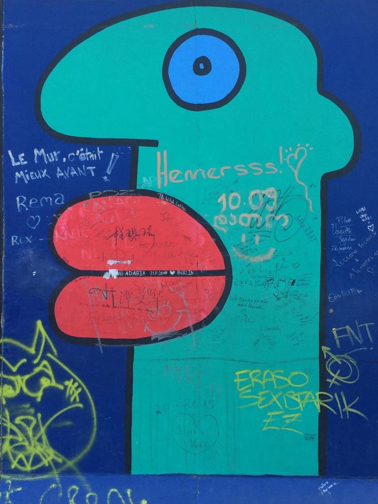 100