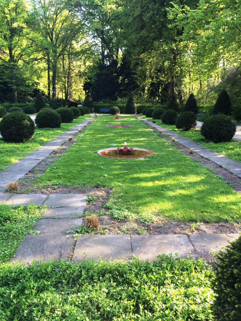 222