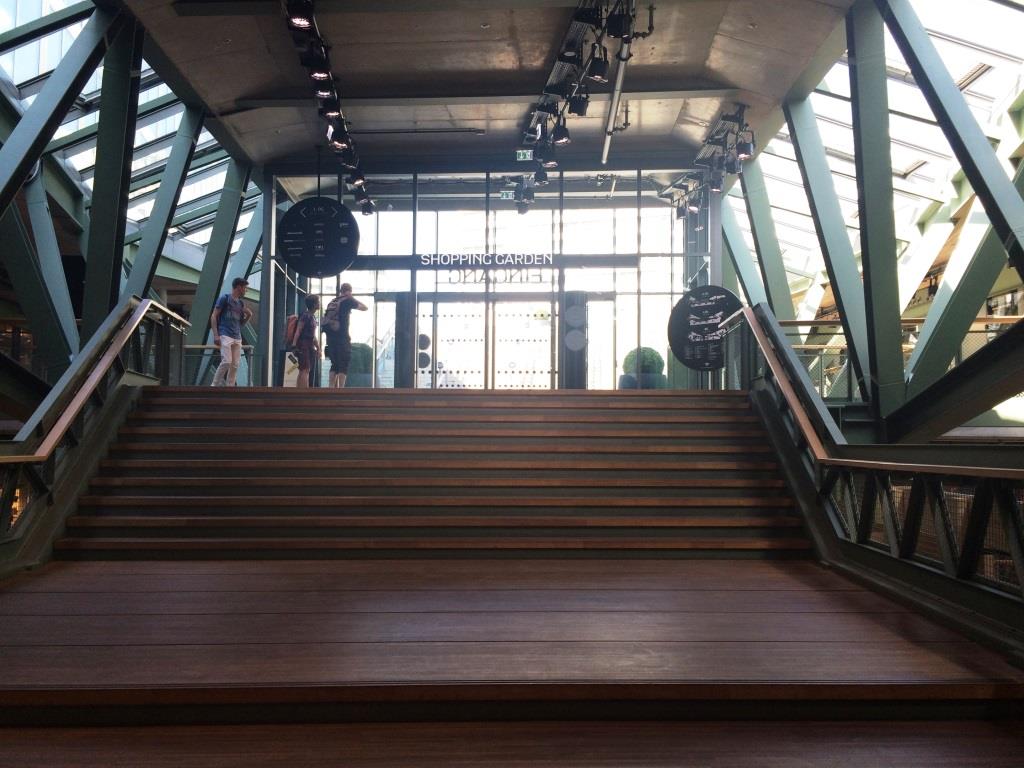 039
